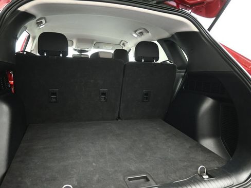 Used 2022 Ford Escape SE image 24