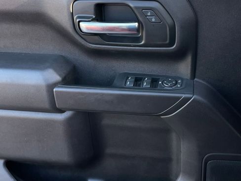 Used 2024 Chevrolet Silverado 1500 Custom Trail Boss w/ LPO, Dark Essentials Package image 21