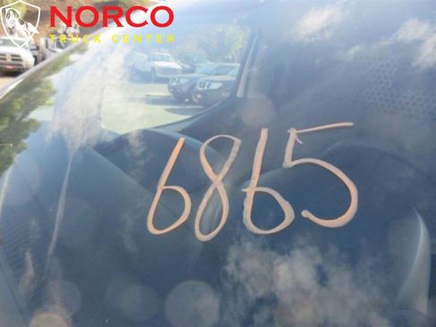 Used 2017 Nissan NV200 SV image 16