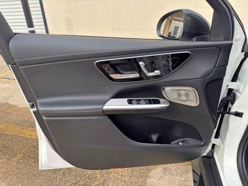 Used 2025 Mercedes-Benz GLC 63 AMG S image 49