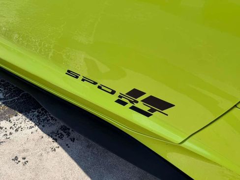 Used 2021 Chevrolet Camaro LT image 10