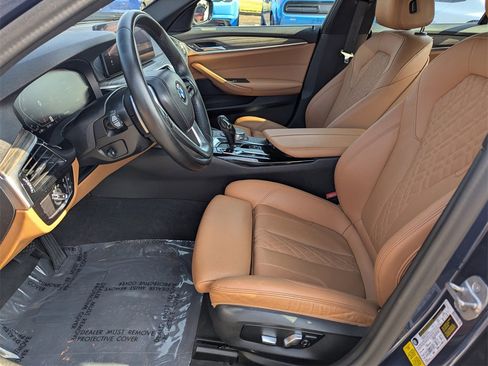 Used 2021 BMW 530i w/ Convenience Package image 10