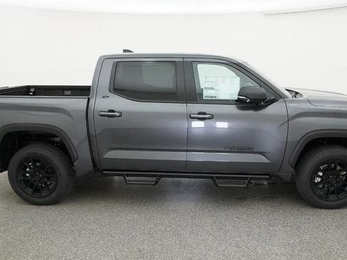 New 2026 Toyota Tundra SR5 AWD/4WD image 36