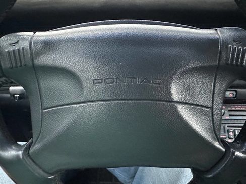 Used 1991 Pontiac Firebird Trans Am image 10