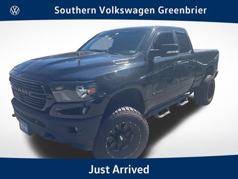 Used 2020 RAM 1500 Big Horn AWD/4WD image 1