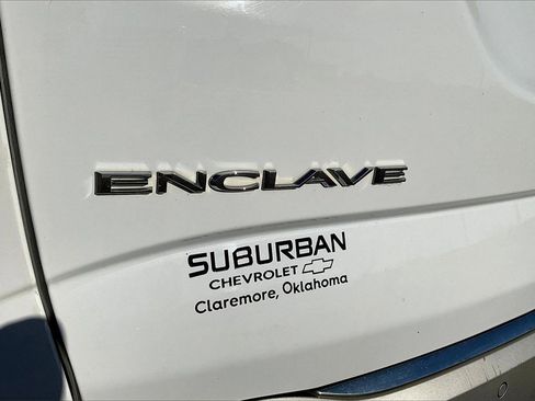 Used 2020 Buick Enclave Essence w/ Sound and Sites Package image 34