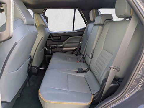 Used 2025 Toyota 4Runner Trailhunter AWD/4WD image 18