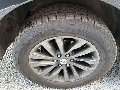 Used 2021 Ford Expedition Max Limited image 6