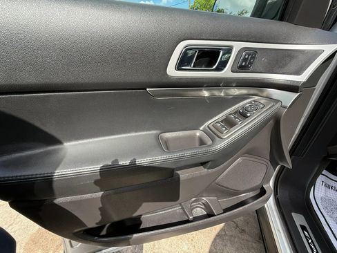 Used 2015 Ford Explorer Sport w/ Equipment Group 401A AWD/4WD image 20