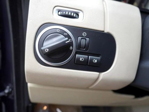 Used 2015 Land Rover LR4 HSE LUX image 27