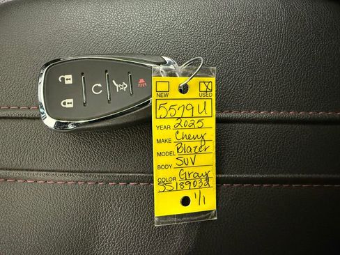 Used 2025 Chevrolet Blazer RS image 36