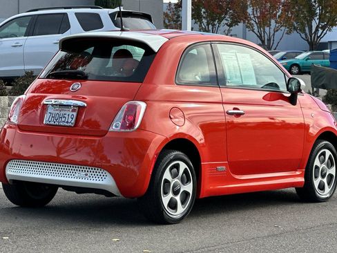 Used 2015 FIAT 500 e image 4