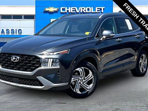 Used 2023 Hyundai Santa Fe SEL FWD image 2