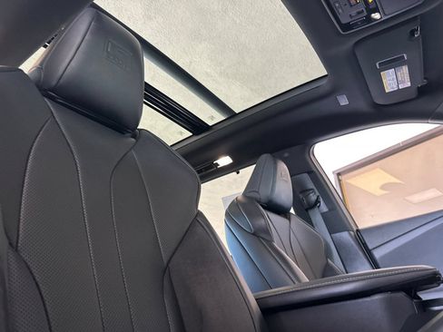 Certified 2026 Lexus TX 500h AWD w/ Technology Package image 14