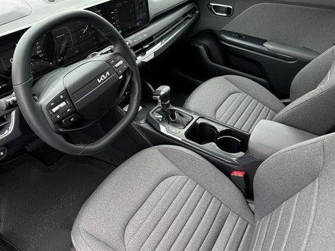 New 2025 Kia K4 EX image 10