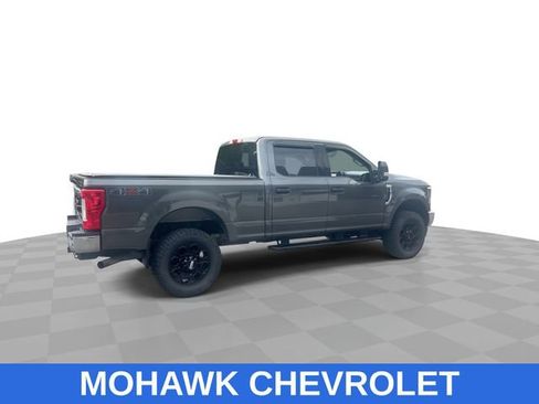 Used 2019 Ford F250 XLT w/ XLT Value Package AWD/4WD image 8