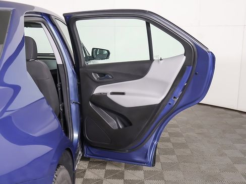 Used 2024 Chevrolet Equinox LS w/ Driver Confidence II Package image 19