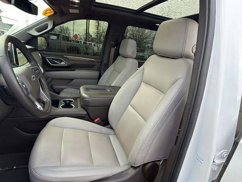 Used 2023 Chevrolet Tahoe Z71 w/ Luxury Package image 14