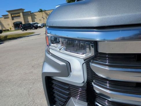 New 2026 Chevrolet Silverado 1500 High Country AWD/4WD image 9