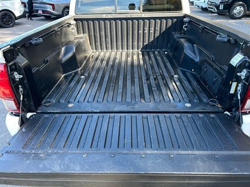 Used 2022 Toyota Tacoma SR image 24