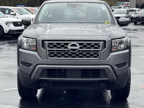 Used 2022 Nissan Frontier SV w/ Technology Package image 16