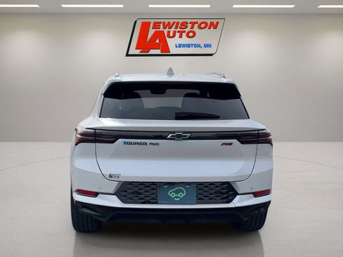 Certified 2024 Chevrolet Equinox EV RS AWD/4WD image 4