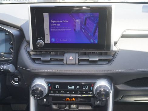 Used 2023 Toyota RAV4 XLE w/ Convenience Package FWD image 18