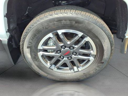 Certified 2026 Toyota Tacoma TRD Sport AWD/4WD image 31