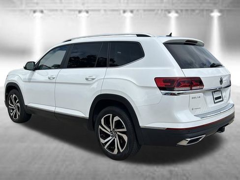 Used 2023 Volkswagen Atlas SEL AWD/4WD image 4