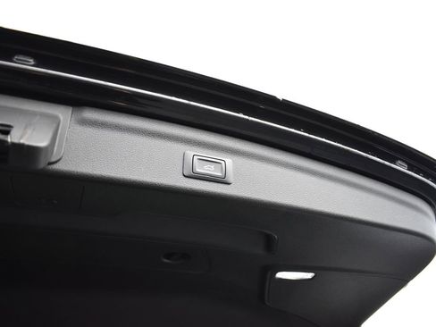 Used 2022 Audi Q3 2.0T Premium image 29