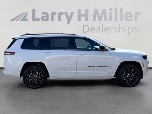 New 2026 Jeep Grand Cherokee L Limited AWD/4WD image 6