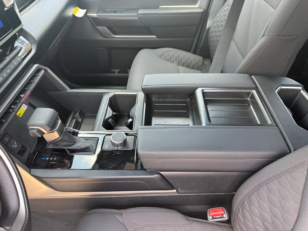 New 2026 Toyota Tundra SR5 w/ SR5 Convenience Package RWD image 11