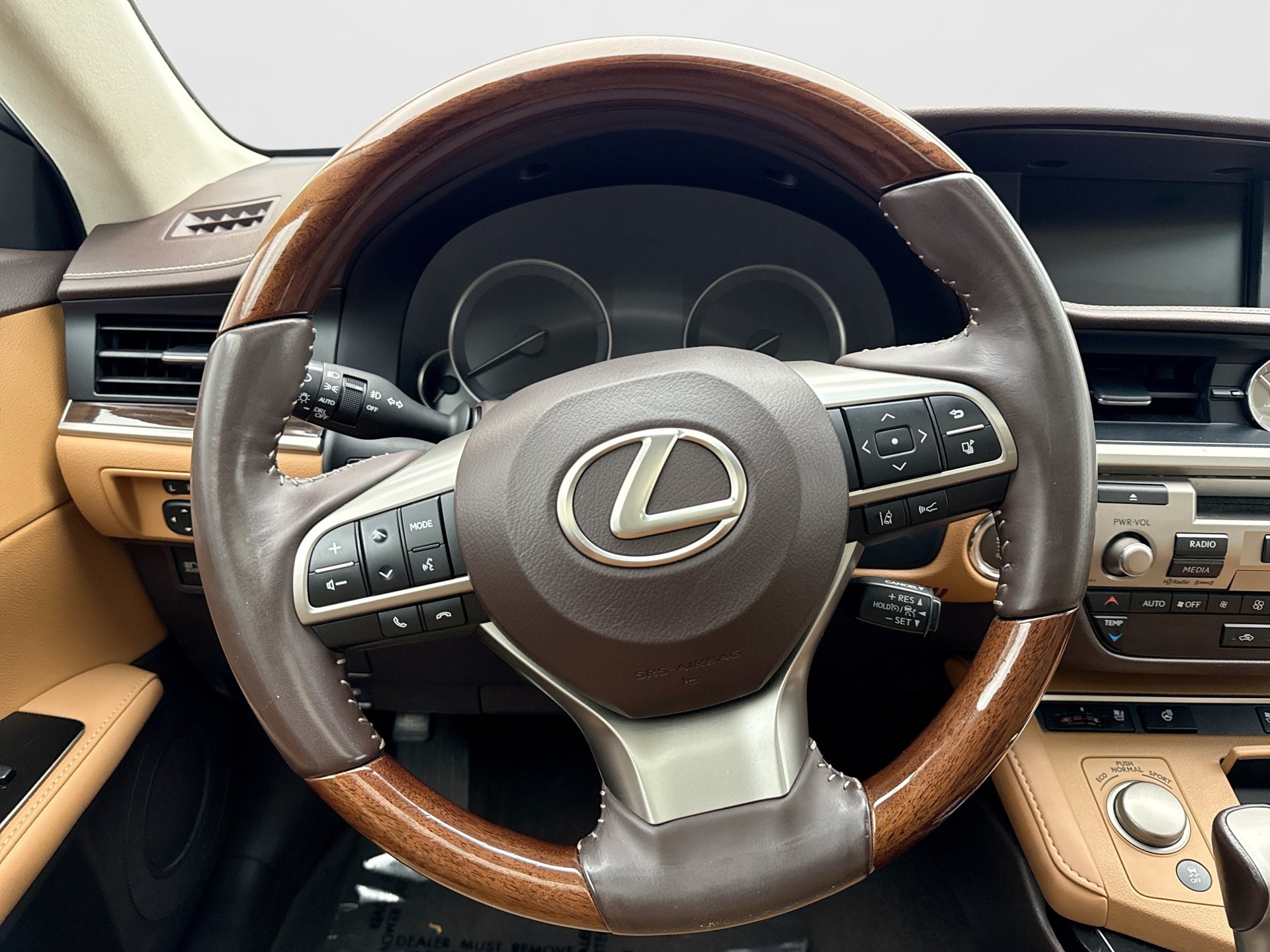 Used 2018 Lexus ES 350 w/ Navigation System Package FWD image 12