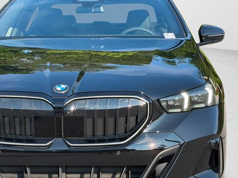 New 2027 BMW 530i xDrive w/ M Sport Package AWD/4WD image 26