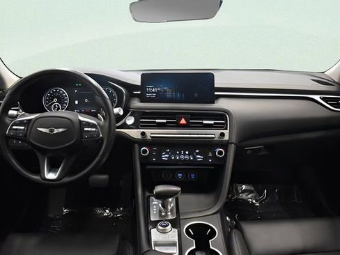 Used 2025 Genesis G70 2.5T AWD/4WD image 5