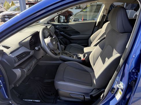 Certified 2025 Subaru Crosstrek 2.5i Premium image 9