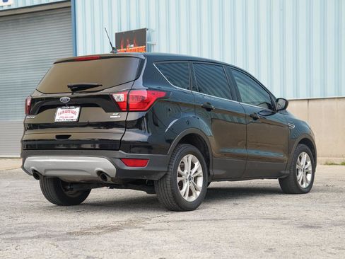 Used 2019 Ford Escape SE AWD/4WD image 14