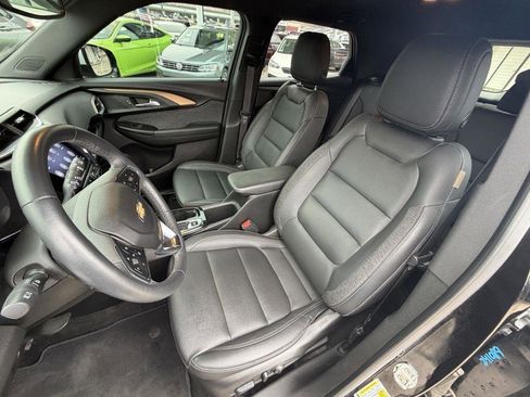 Used 2023 Chevrolet TrailBlazer ACTIV w/ Convenience Package image 10