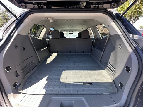 Used 2016 Chevrolet Traverse LS w/ LPO, 'HIT The Road' Package FWD image 11