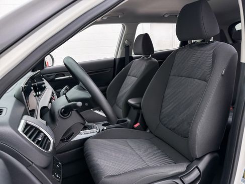 Certified 2024 Kia Seltos LX image 17