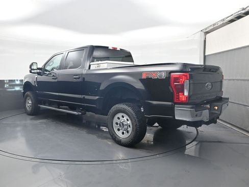 Used 2019 Ford F250 XLT w/ XLT Value Package image 5