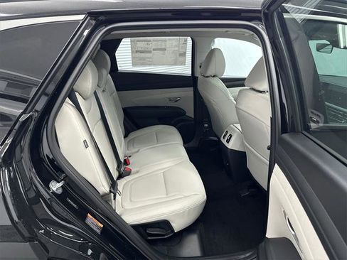 New 2026 Hyundai Tucson SEL image 16