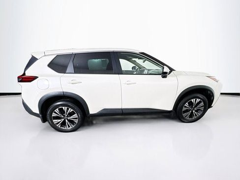 Certified 2023 Nissan Rogue SV image 4