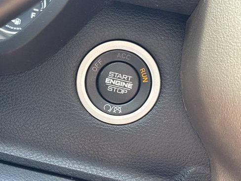 Used 2024 RAM 2500 Laramie w/ Safety Group AWD/4WD image 28