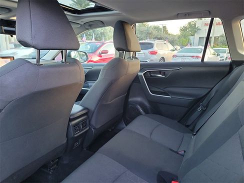 Used 2024 Toyota RAV4 XLE image 8