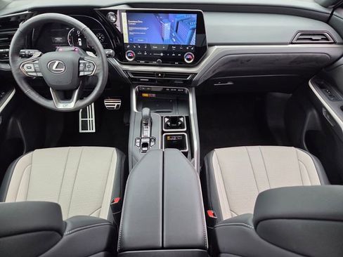 Used 2025 Lexus TX 350 AWD w/ Technology Package image 17