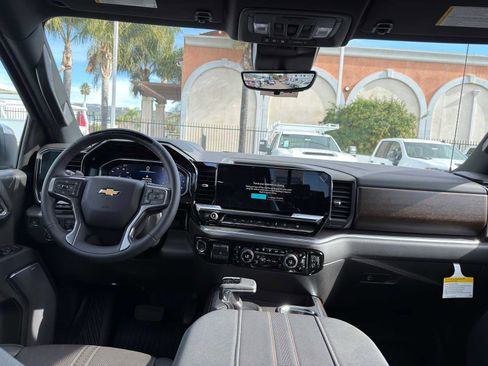 New 2026 Chevrolet Silverado 1500 High Country w/ Technology Package image 29