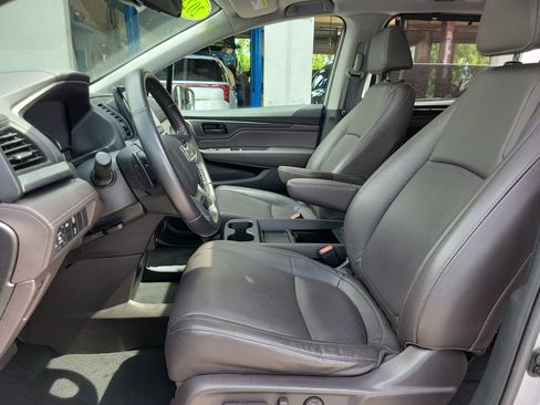 Used 2021 Honda Odyssey EX-L image 13