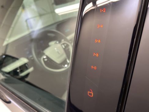 New 2026 Lincoln Aviator AWD image 30