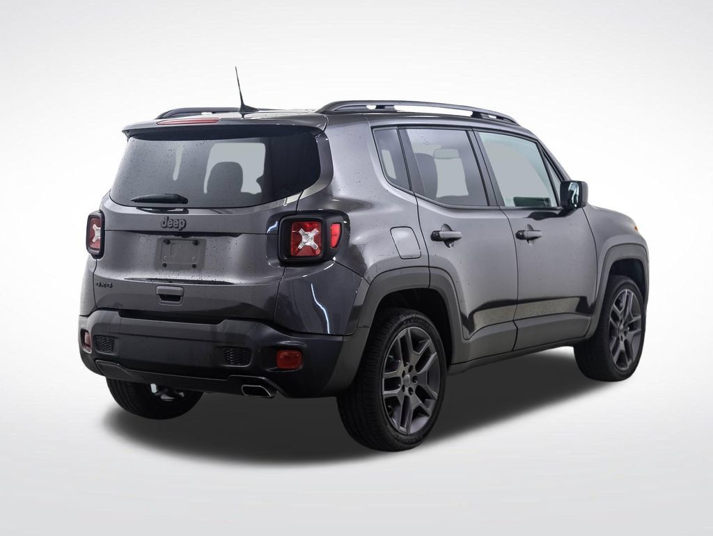 Used 2021 Jeep Renegade Latitude AWD/4WD image 5